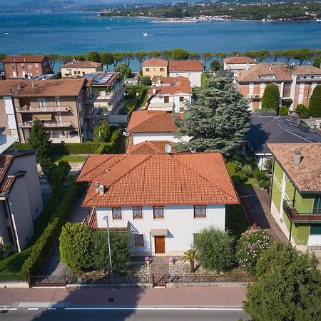 Villa 70 Песк'єра-дель-Гарда Екстер'єр фото